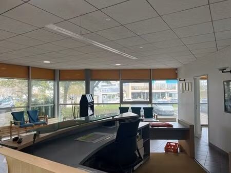 location bureau gouesnou 2 400 m²