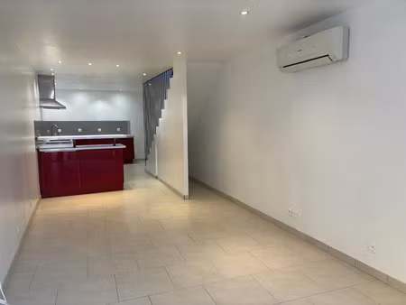 maison de village t3 780eur cc graveson