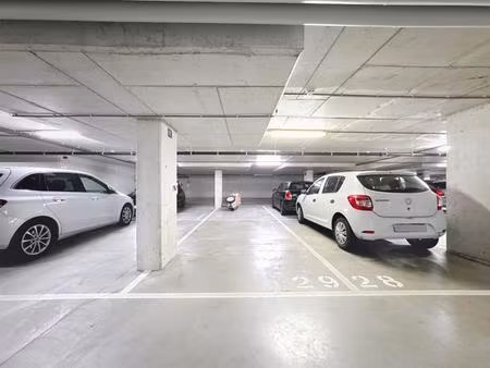 accueil en location à rue jean de dampierre 12  jambes  belgique | century 21®