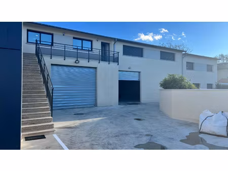 location local professionnel 69m² aucamville 31140