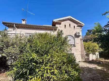 vente maison 6 pièces 220 m² nice (06100)