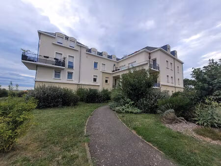 leves - 2 pièce(s) - 44 00 m2