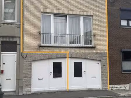 moustier s/s- bonne maison avec jardin -2ch-offre à 125.000