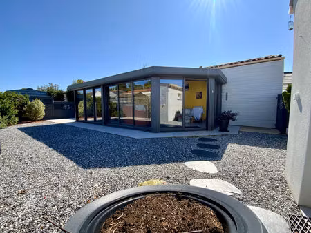 vente maison 4 pièces 106 m² jonzac (17500)