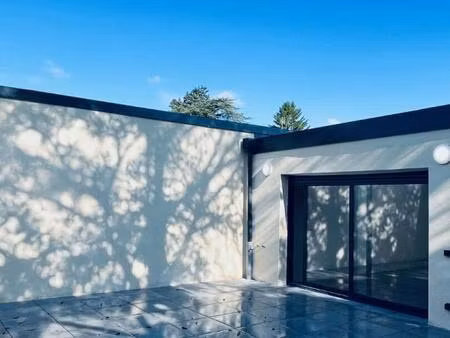 loft industriel t4 neuf 182m²  terrasse 46m²  piscine  centre-ville