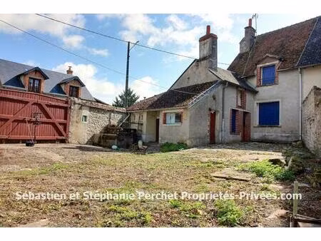 maison à réhabiliter 77 m2 sur 440 m2 de terrain