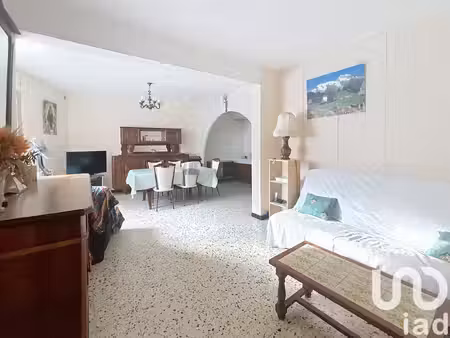 vente maison de village 8 pièces