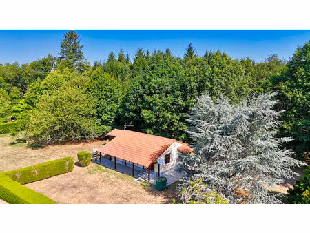 chalet à vendre à saint-saud-lacoussière (24470) - dordogne