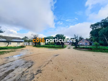 maison et centre équestre sampans