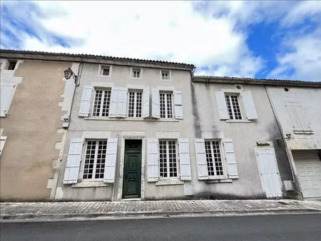 vente maison 9 pièces 159 m² à barbezieux-saint-hilaire (16300)  74 800 €