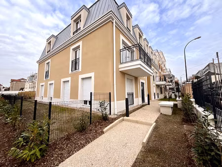 appt 4 pièces duplex avec balcon et parking - centre-ville - 439 900 euros