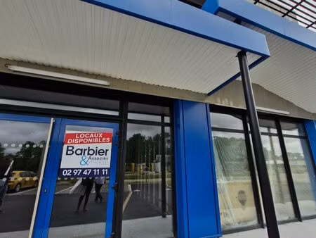 grand-champ - cellule commerciale neuve d'environ 75m²