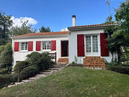 st julien des landes proche les achards