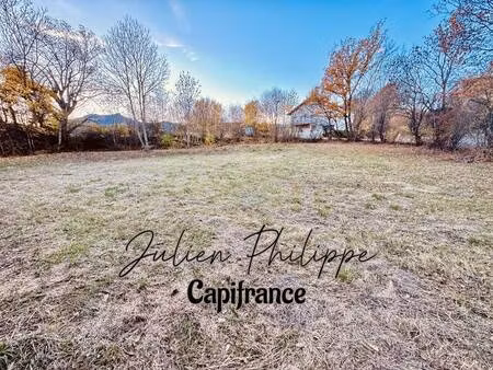 terrain constructible à vendre