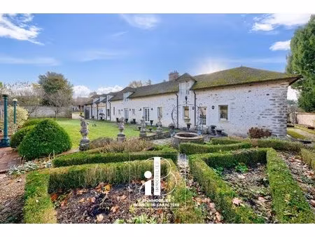 proche fontainebleau - samoreau - longere en pierre de 381 m² avec jardin de 2.951 m²