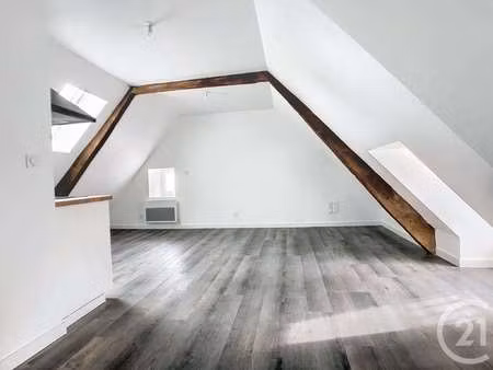 location appartement t1 à nort-sur-erdre (44390) : à louer t1 / 24m² nort-sur-erdre