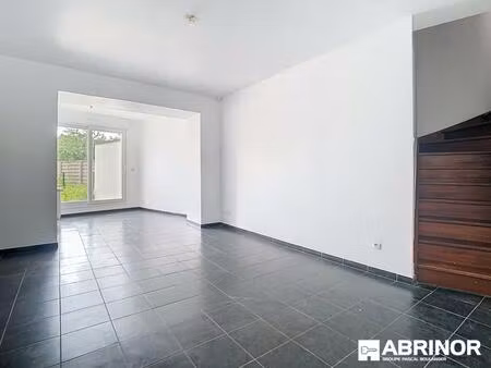location maison 5 pièces 110 m² à tourcoing (59200)
