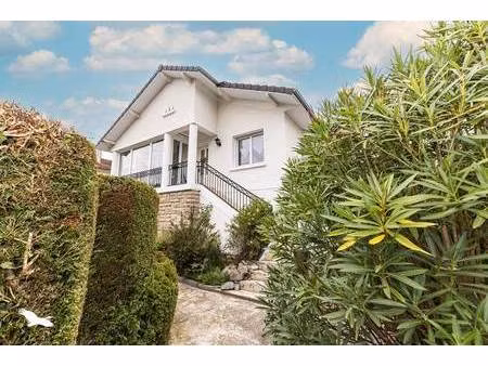 vente maison 6 pièces 139 m² lourdes (65100)