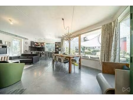 tervuren: agreable appartement plain-pied avec jardin et