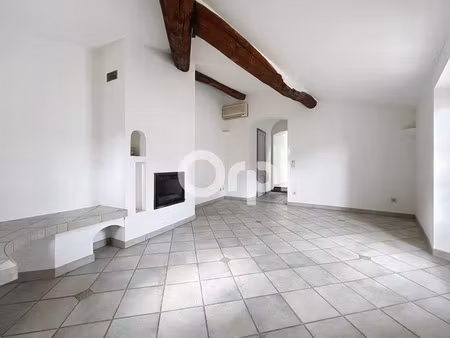 vente appartement 3 pièces 81 m² roquebrune-sur-argens (83520)