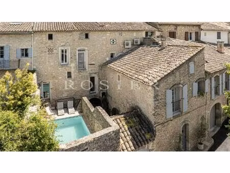 vente maison 455 m² lagnes (84800)