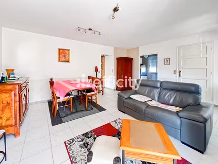 maison 3 pièces - 71 m²