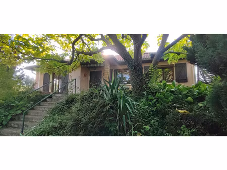 maison à renover 100m2 à vendre 4 pièces saint symphorien d'ozon (69)