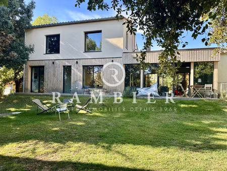 rare ! superbe maison de 264 m2 avec piscine