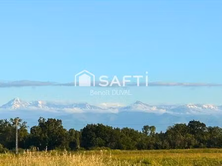 maison familiale lumineuse avec chambres d'hôtes