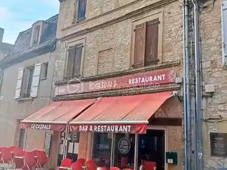 vente immeuble 14 pièces 266 m² à cazals (46250)  107 000 €
