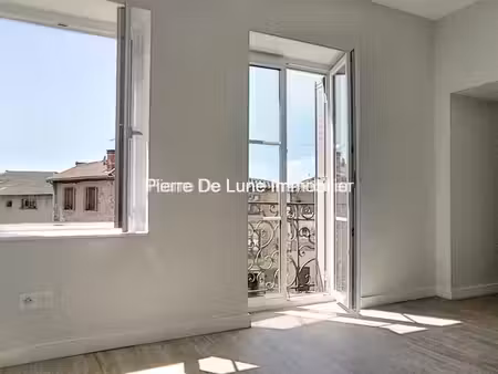 exclusivité – le bois-d’oingt centre – t2 de 39 m² – 139 000 €