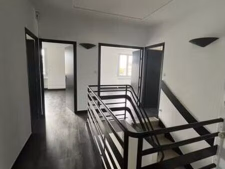 location bureau la rochelle 300 m²