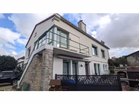 maison 6 pièces 150 m² à vendre / acheter civray 86400 ? | era immobilier