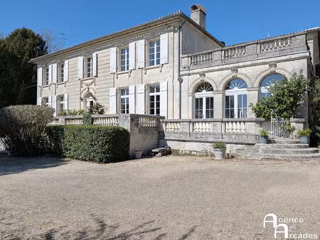 demeure de prestige dans le fronsadais