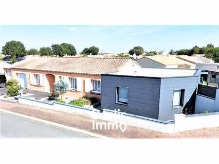 vente maison à belleville-sur-vie (85170) : à vendre / 152m² belleville-sur-vie