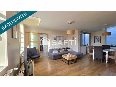 superbe longère t6 de 163m²  habitable de plain pied  sur un parc de 1884m²