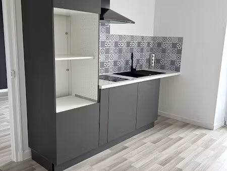 location appartement 2 pièces 29 m² à uzerche (19140)  350 €