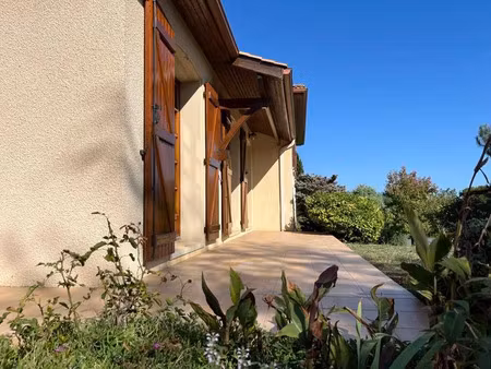 vente maison 5 pièces 98 m² à mirande (32300)  254 500 €