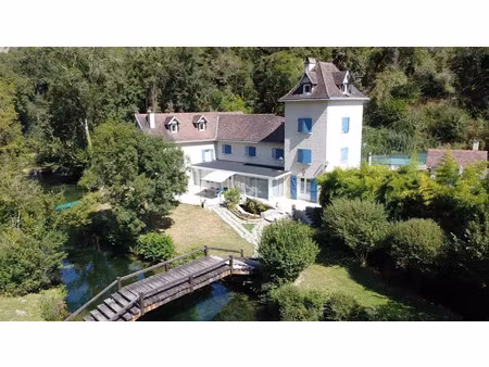 vente maison 7 pièces 414 m² à saint-cirq-lapopie (46330)  720 000 €