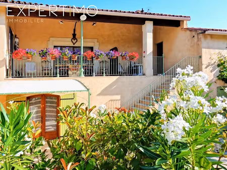 vente appartement 1 pièce 45.24 m² à bonnieux (84480)  145 000 €