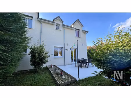 vente maison 7 pièces 129 m² à chatres (10510)  195 000 €