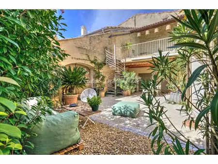 vente maison 4 pièces 160 m² à gordes (84220)  890 000 €