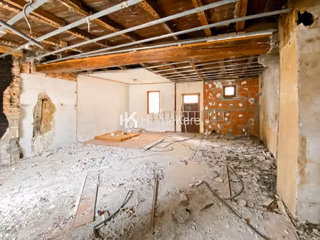 en exclusivite! immeuble de deux appartements a renover