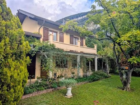 maison de prestige de 201 m2 en vente étrembières  france