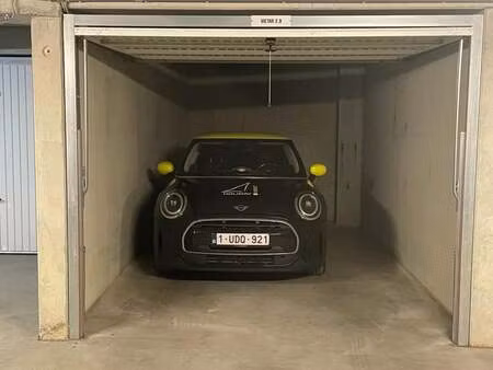 garage à louer à zeebrugge € 125 (kmigm) - immo holiday | zimmo