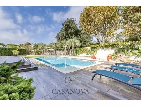 maison de luxe à vendre dans le quartier centre