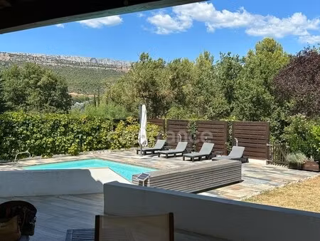 maison contemporaine à vendre dans le quartier sud-universités