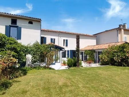 maison de village à vendre à rieucros