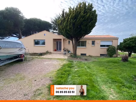 vente maison 5 pièces 150 m² château-guibert (85320)