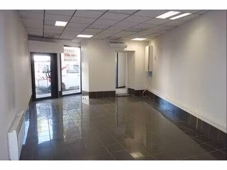 local commercial à louer